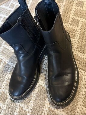 Time and Tru Black Leather Combat Boots with Side Zip